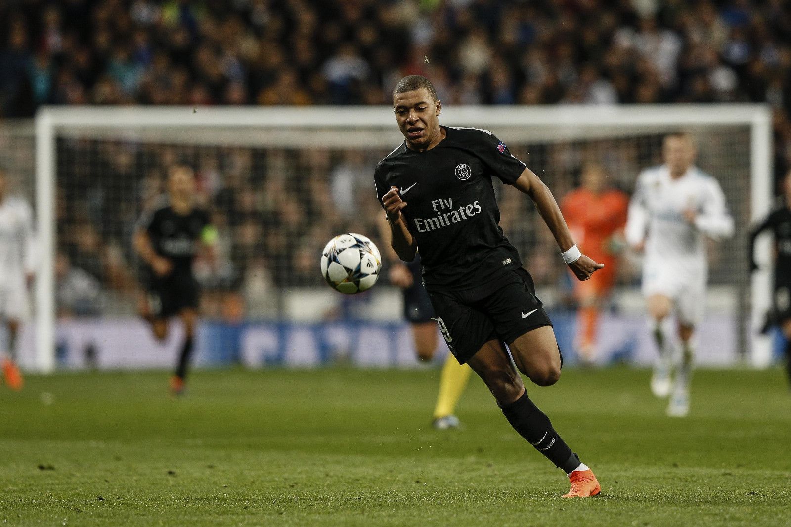 津媒：亚泰进球数比上赛季少20个，外援的各种问题遇了个遍（津媒：亚泰本季进球较上季少20球，外援问题频发几乎全踩雷）