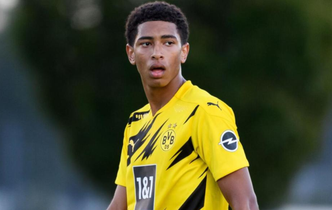 维尼修斯：友谊赛能帮巴西积累经验；我们都很喜欢和安帅共事（维尼修斯称热身赛助巴西增长阅历：全队都乐于与安帅共事）