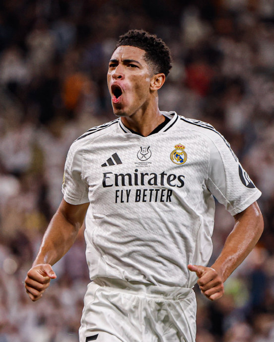 被拍到手上有“美甲”，汪士钦社媒收到网友大量攻击性评论（手部疑似做美甲照流出，汪士钦社媒遭海量攻击性留言）