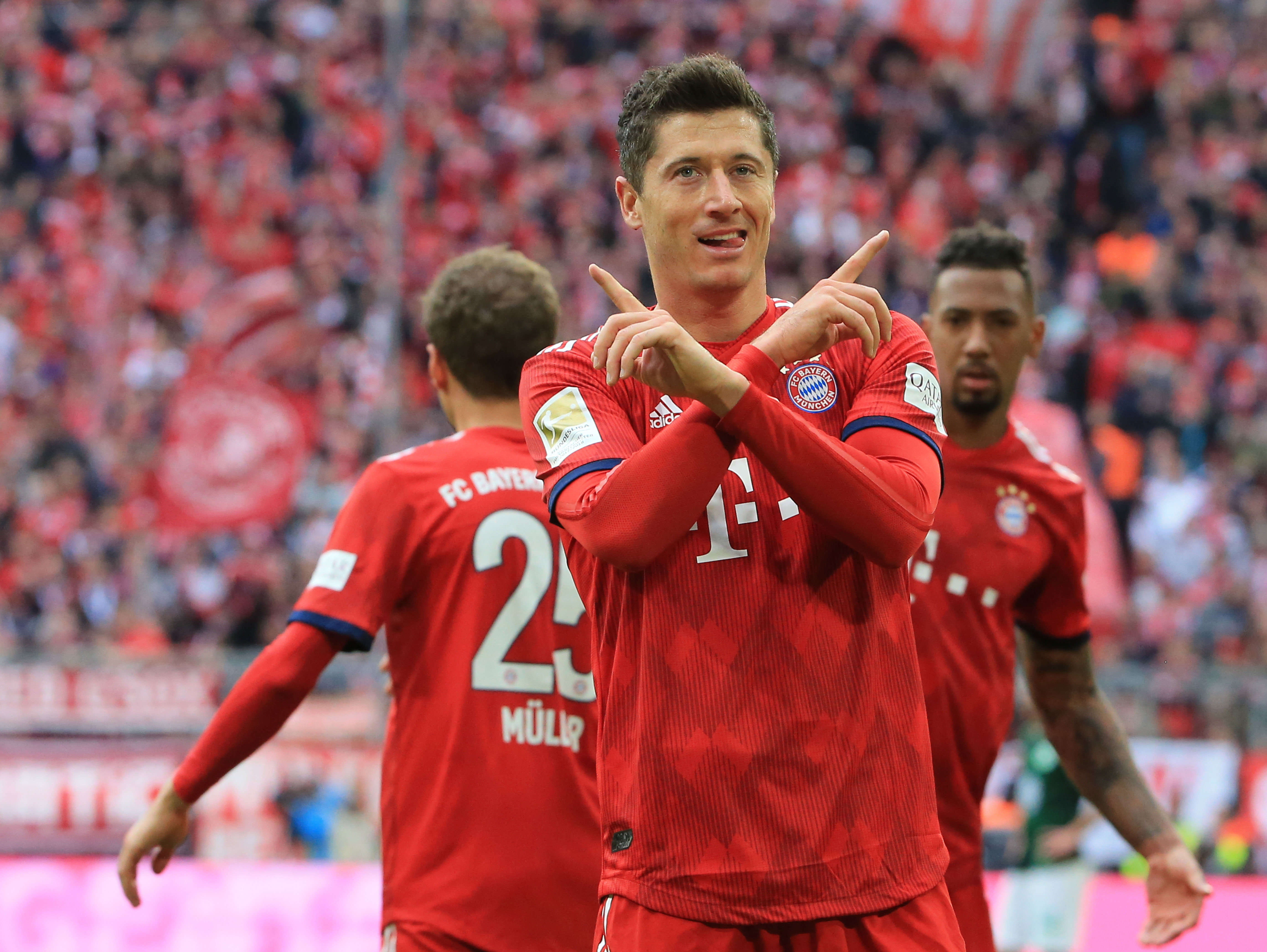 上海U20男足球员：感谢徐根宝指导，81岁高龄还尽力陪伴我们（上海U20男足队员致谢徐根宝：81岁仍亲自陪伴指导）