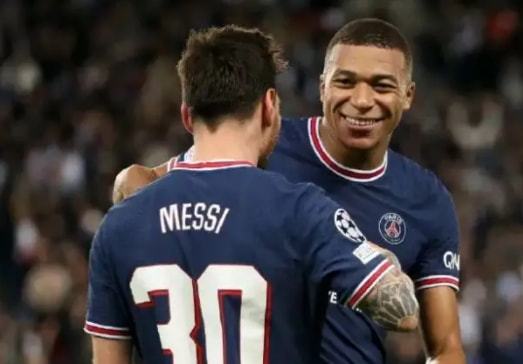 克尔费尔德：成为首位单场对诺伊尔打进两个点球的人？太棒了（克尔费尔德：单场两次点射破诺伊尔成首人，太棒了）